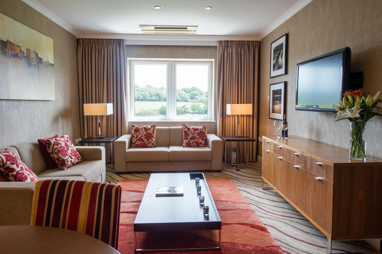 Lakeside Park Hotel & Spa Fishbourne  Dış mekan fotoğraf