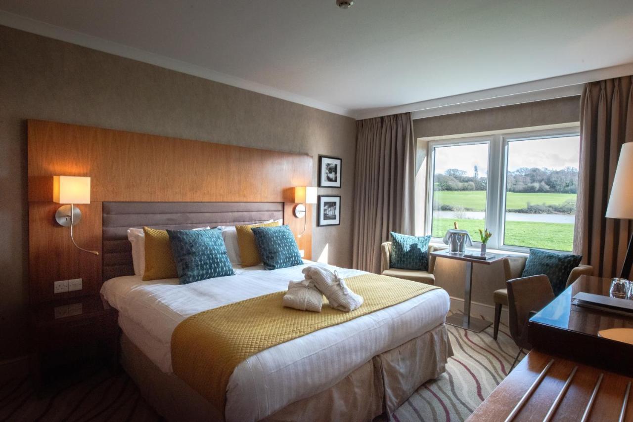 Lakeside Park Hotel & Spa Fishbourne  Dış mekan fotoğraf